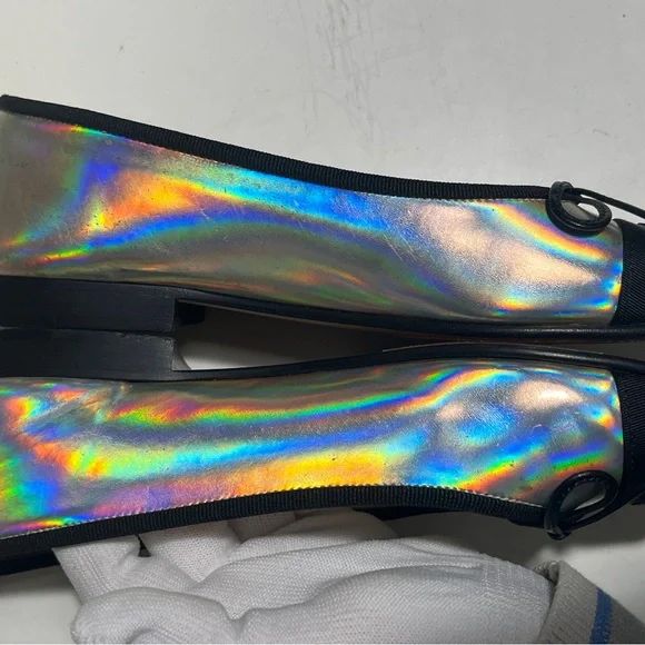 CHANEL Iridescent Ballet Flats with Black Cap Toe - Picture 4 of 16